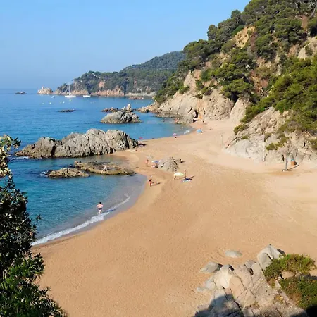 70m2 2bedrooms 25m2terrace, 4pools, 3min Appartement *