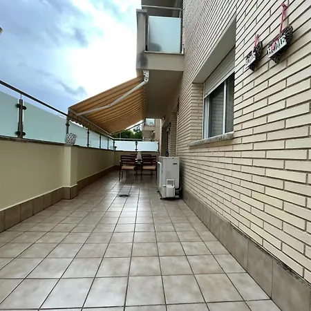 Lägenhet 70m2 2bedrooms 25m2terrace, 4pools, 3min Lloret de Mar