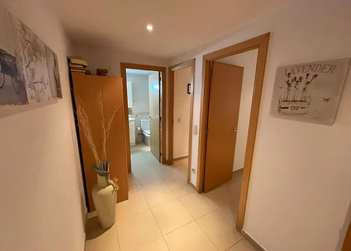 70m2 2bedrooms 25m2terrace, 4pools, 3min アパート *